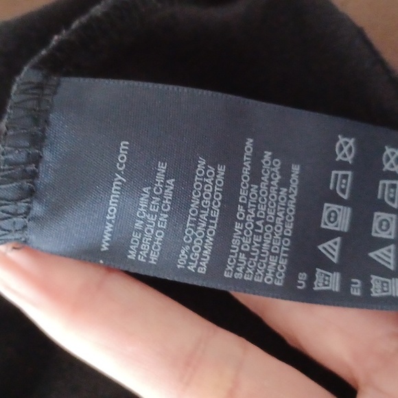 Tommy Hilfiger Top - Picture 5 of 5